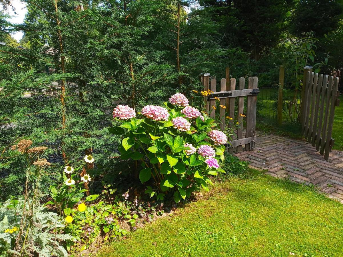 Poort Van De Veluwe Voorthuizen Exterior foto
